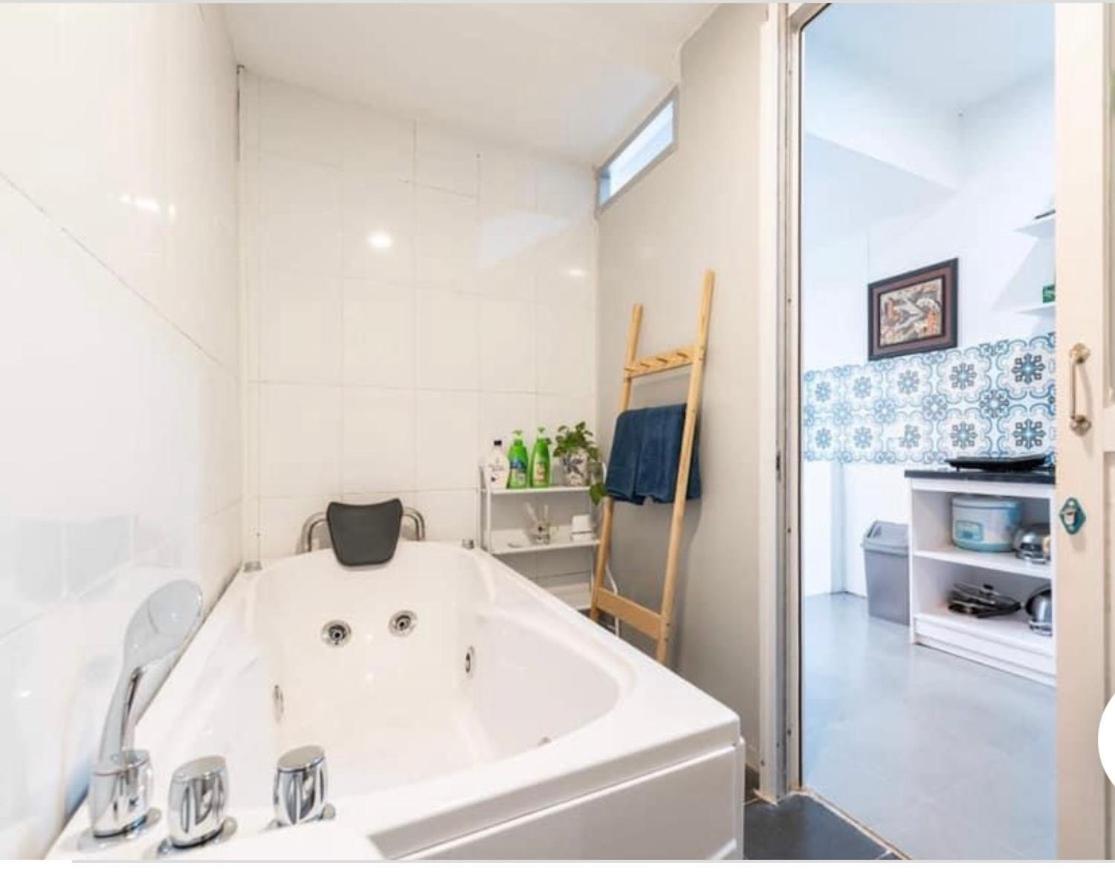 Duplex Warm Hanoi, 2 Bedrooms, Old Quarter, 3Mins To Hoan Kiem Lake Экстерьер фото